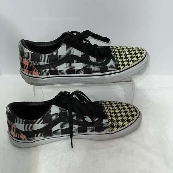 Vans old-skool “ plaid is not dead” gym shoes/sneakers. Men’s size 10. EUC. - Picture 2 of 6